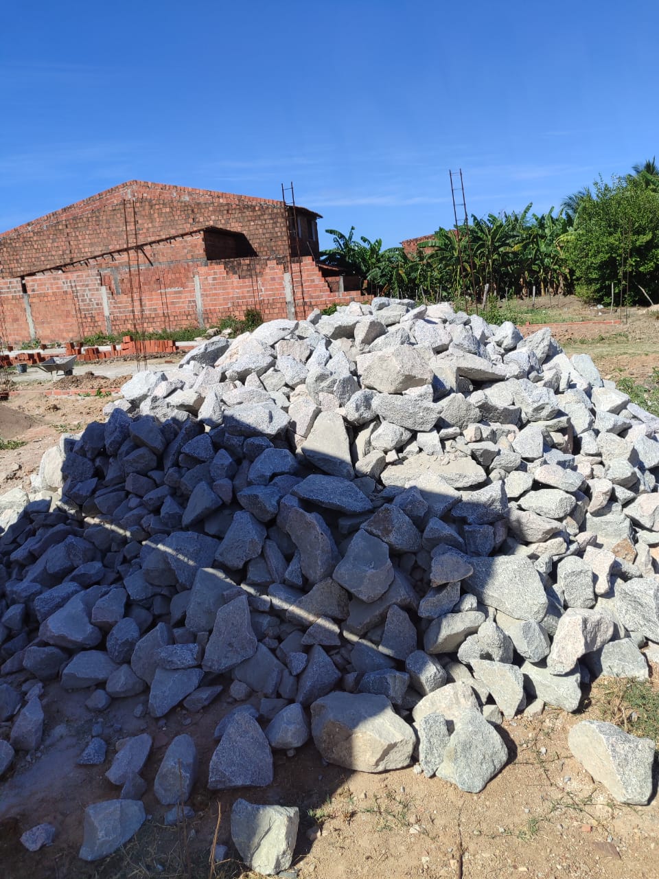 Item Santa Obra. Material de construção