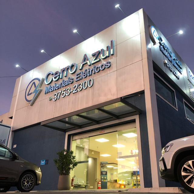 Logo da empresa CERRO AZUL COMERCIO DE MATERIAL ELETRICO LTDA