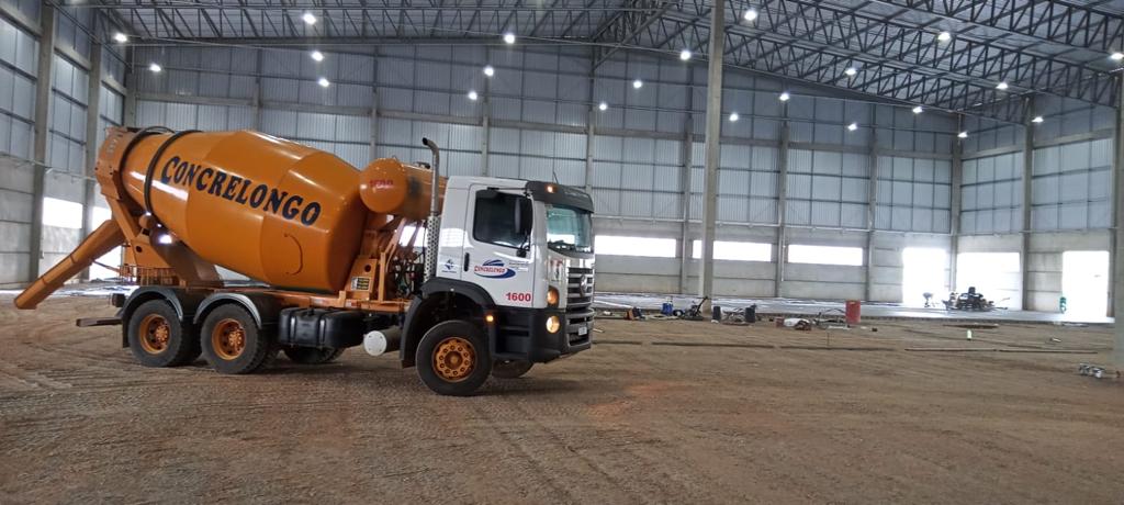 Logo da empresa CONCRELONGO SERVICOS DE CONCRETAGEM LTDA