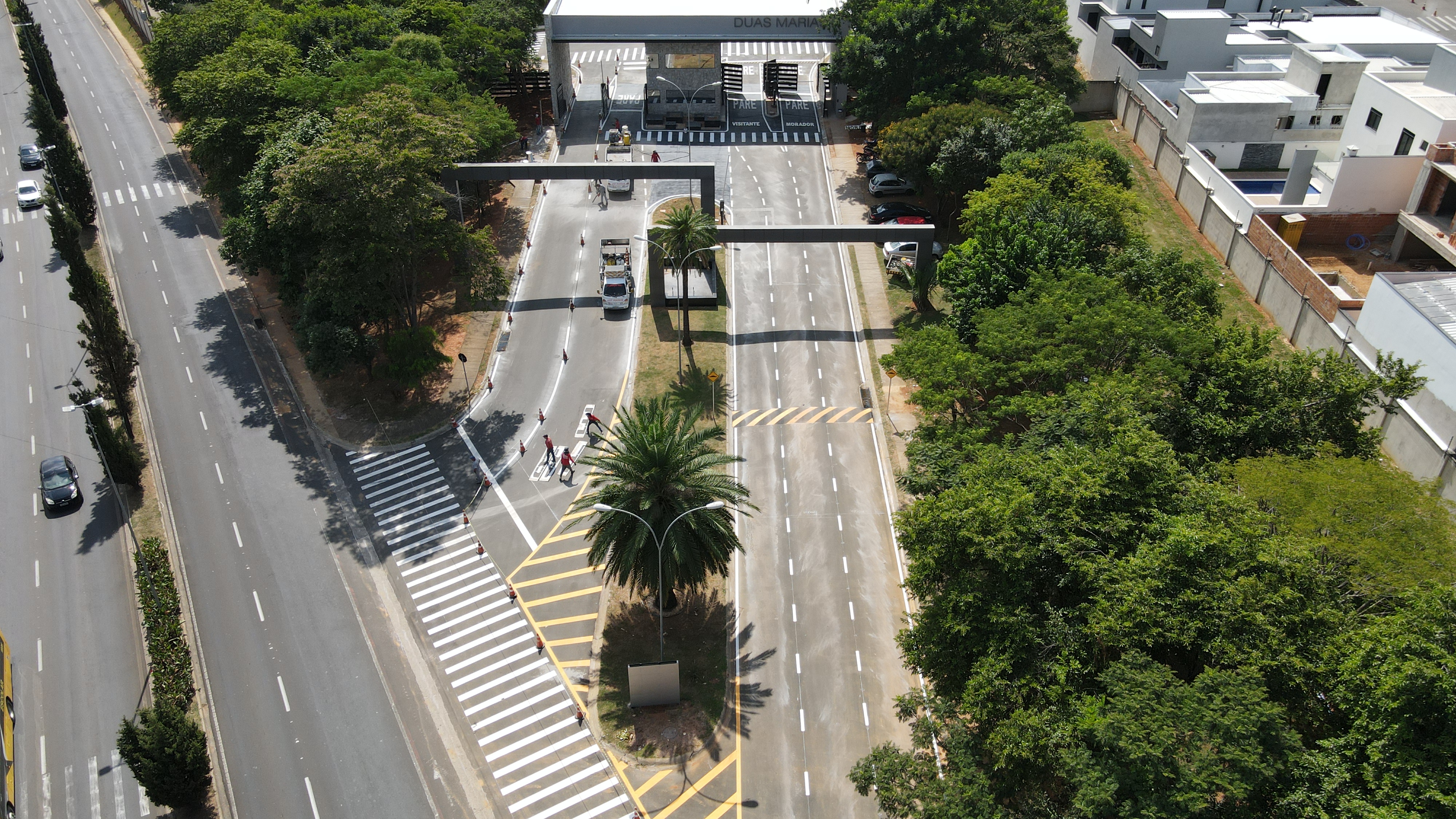 Item Sinalização Viária para o Condomínio Duas Marias