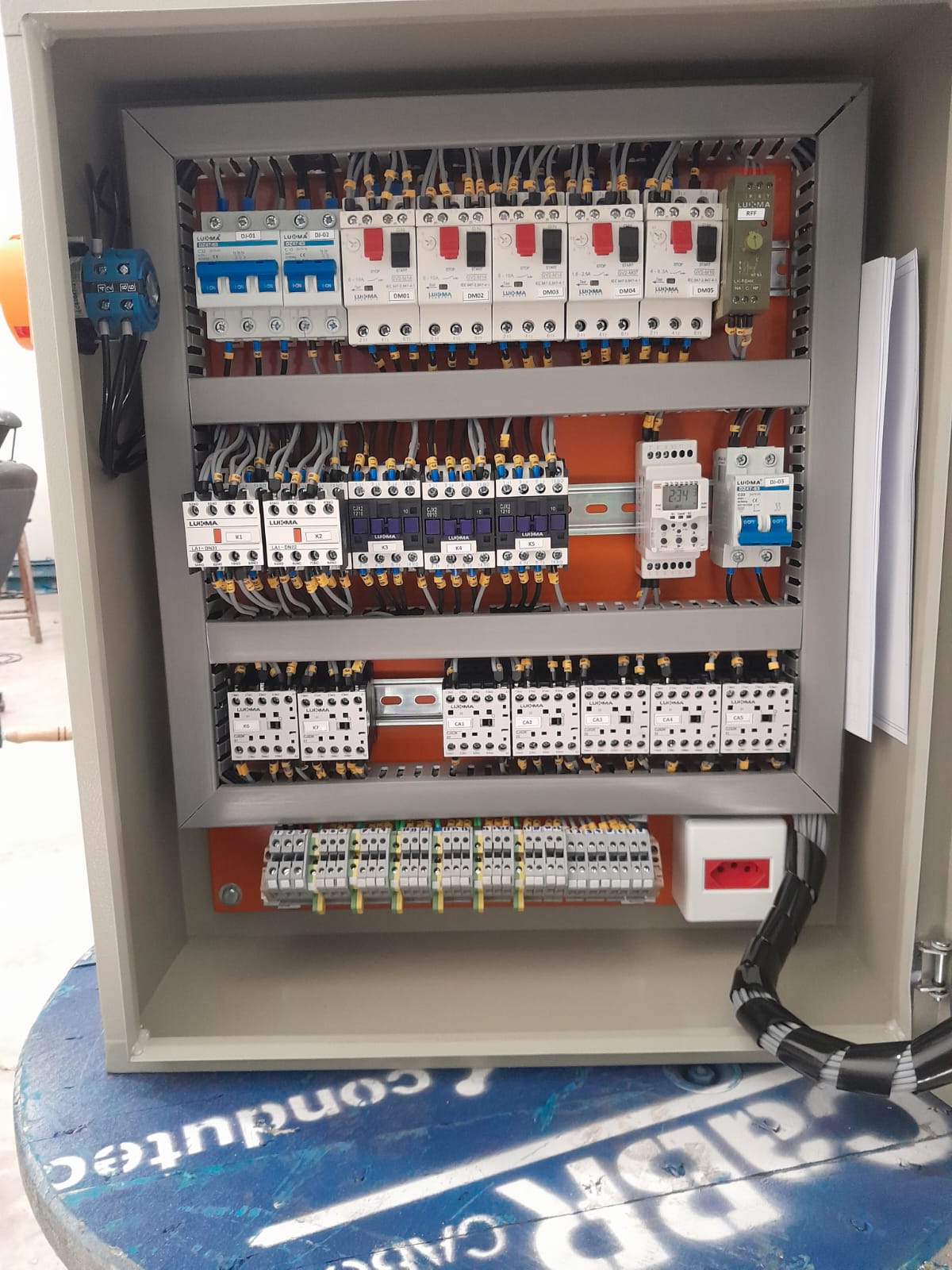 Item DMR MONTAGENS ELETRICAS