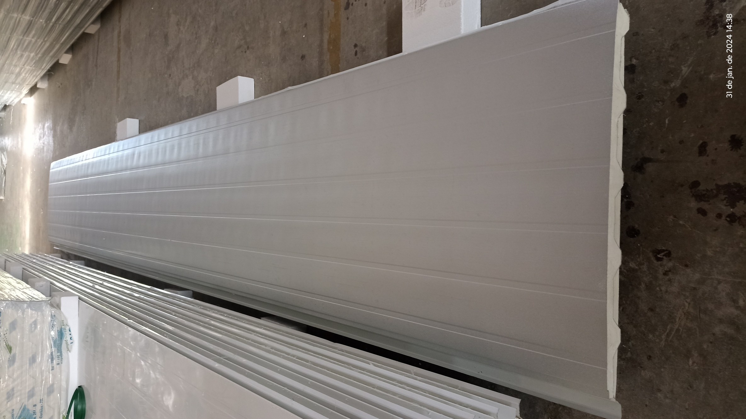 Item Telhas Pir Tp 100/950 e tp 40/980 + Pir