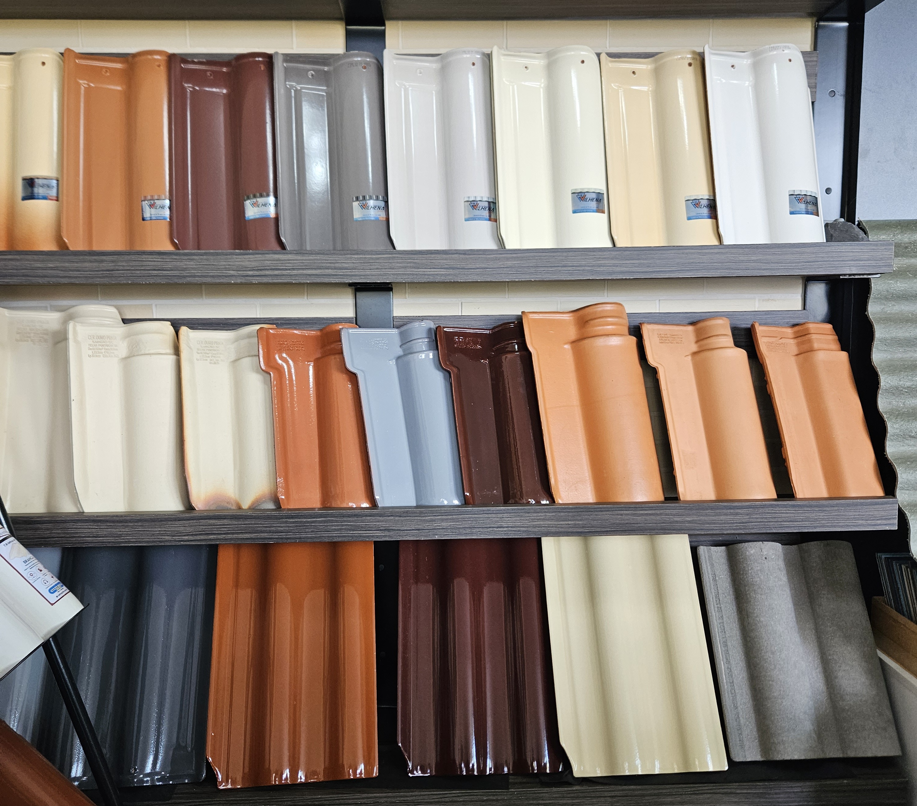 Item Telhas Cerâmicas