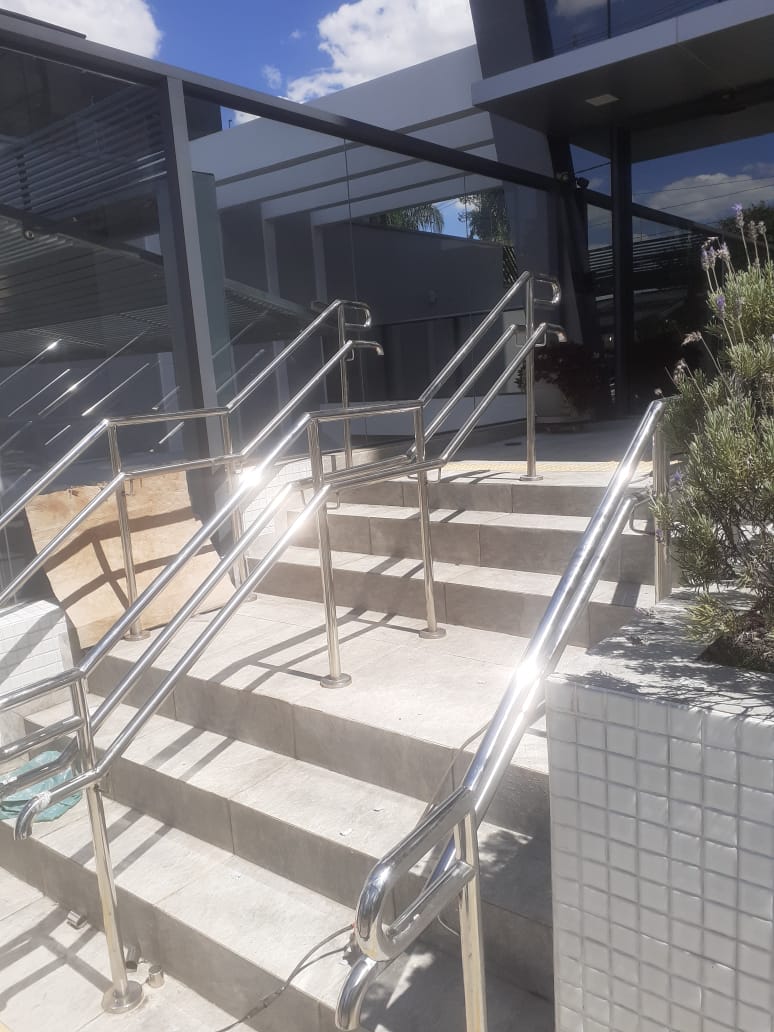 Item Grabox Esquadrias