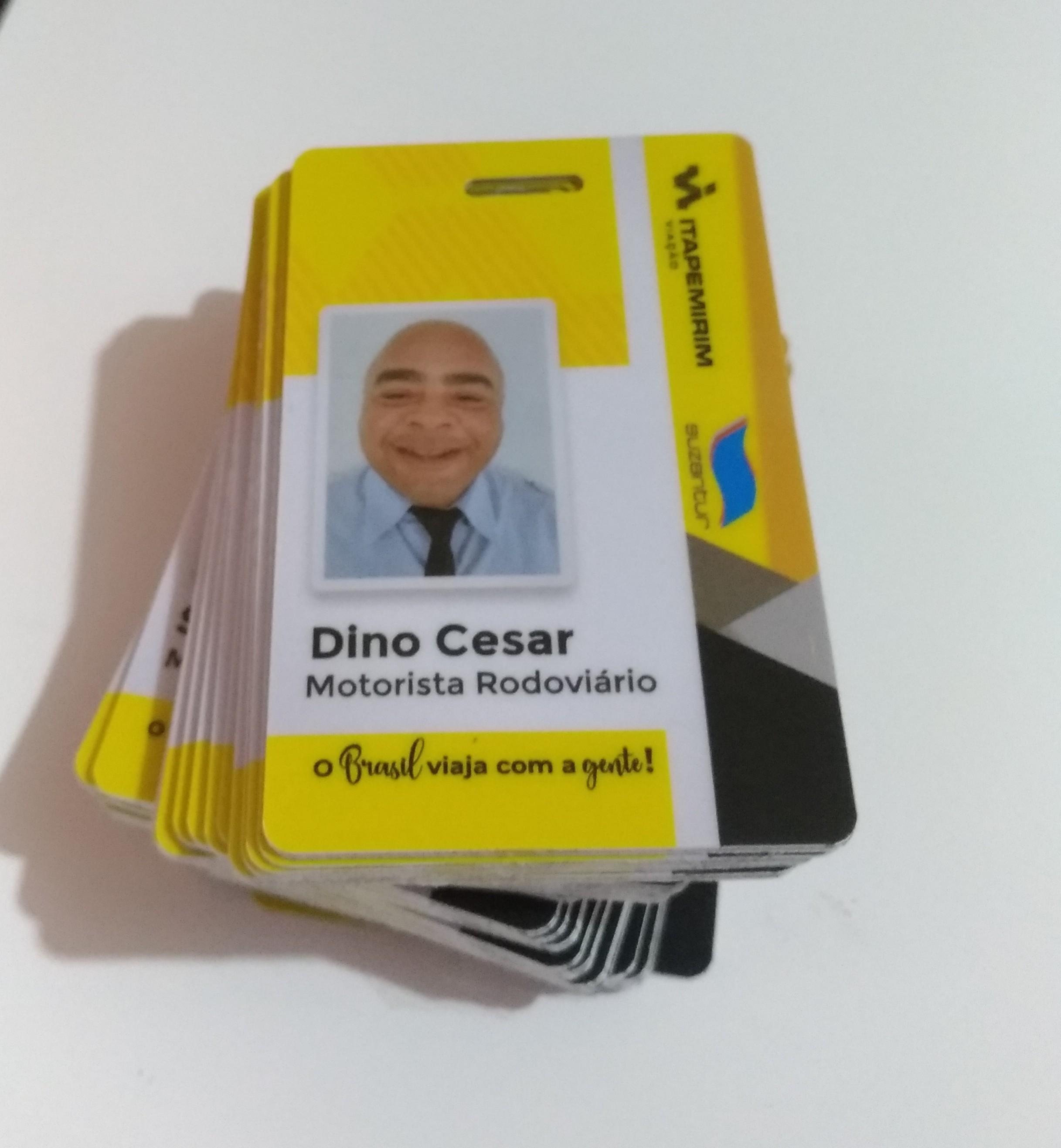 Item Crachás e Cordões personalizados