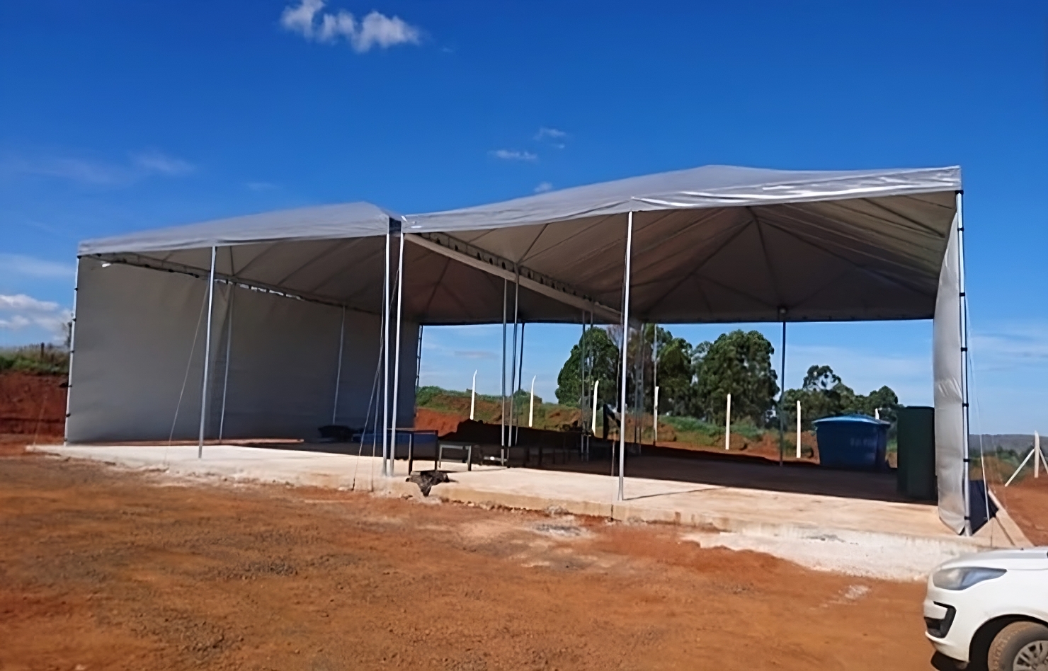 Item Tenda Pirâmide