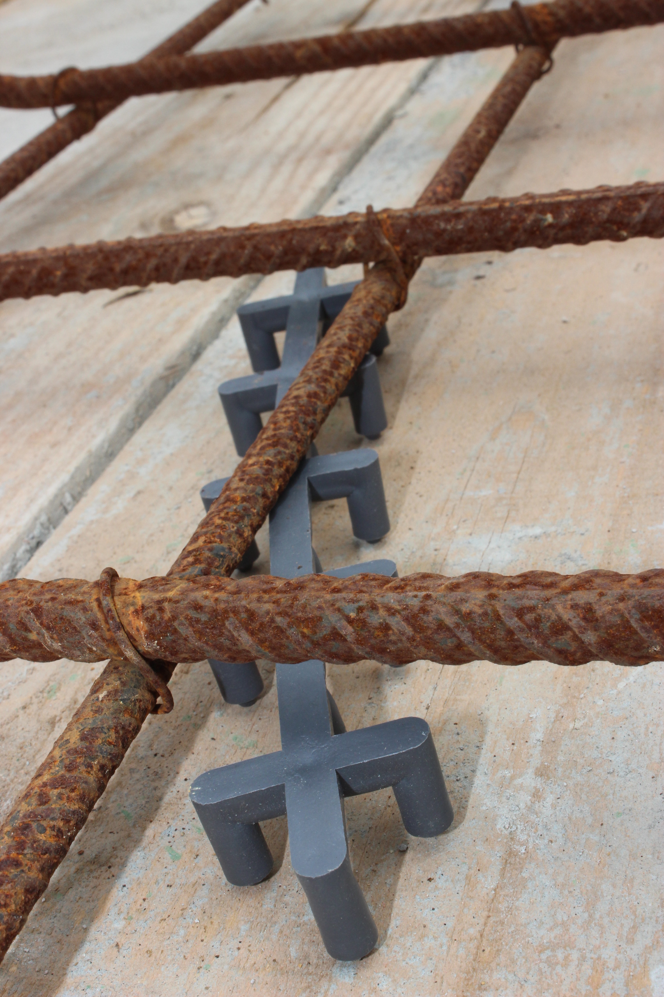 Item Espaçador Centopéia - cobrimento 20 / 25 / 30 mm