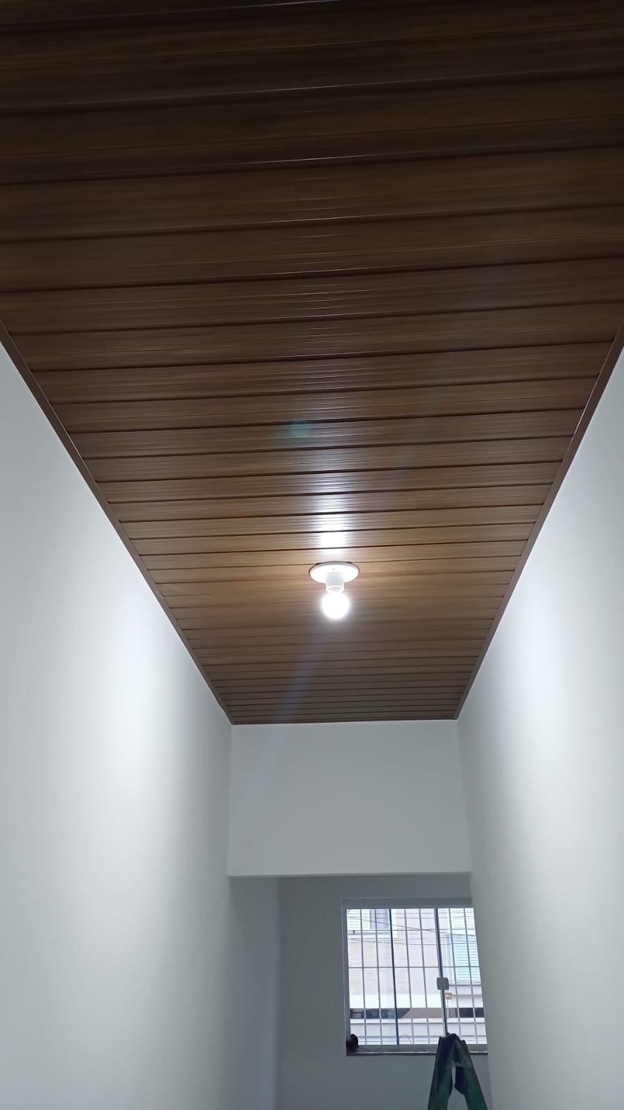 Item Forro de PVC imbuia