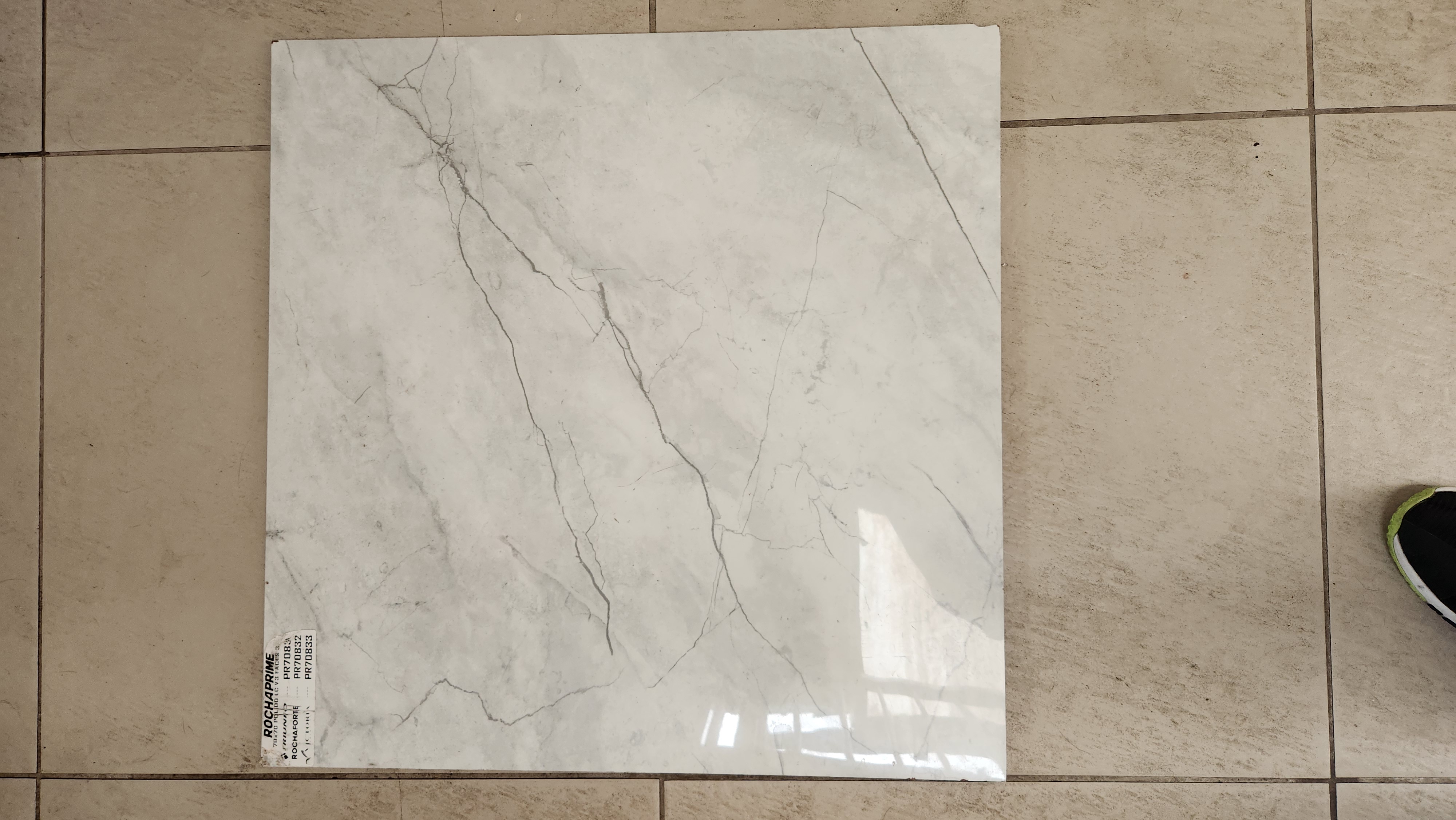 Item Pisos e Revestimentos