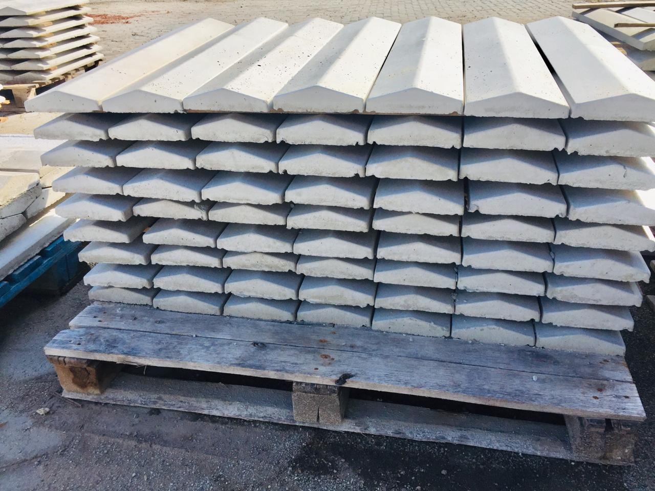 Item CHAPÉU DE MURO DE CONCRETO