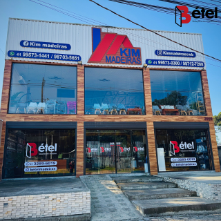 Item Excelência em Madeira: Estrutura, Estoque e Entrega de Alta Performance