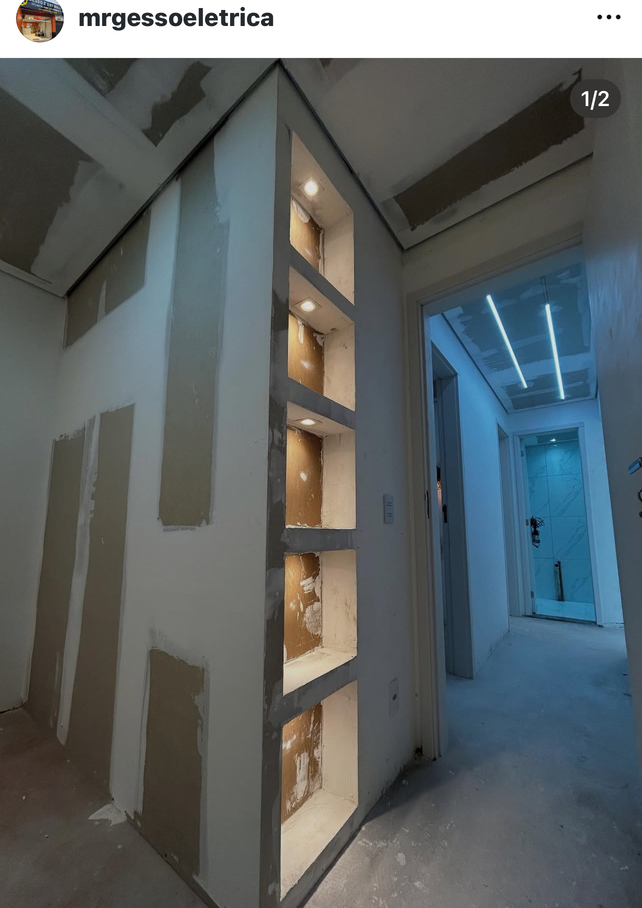 Item FORRO DE DEY WALL COM ILUMINAÇÃO