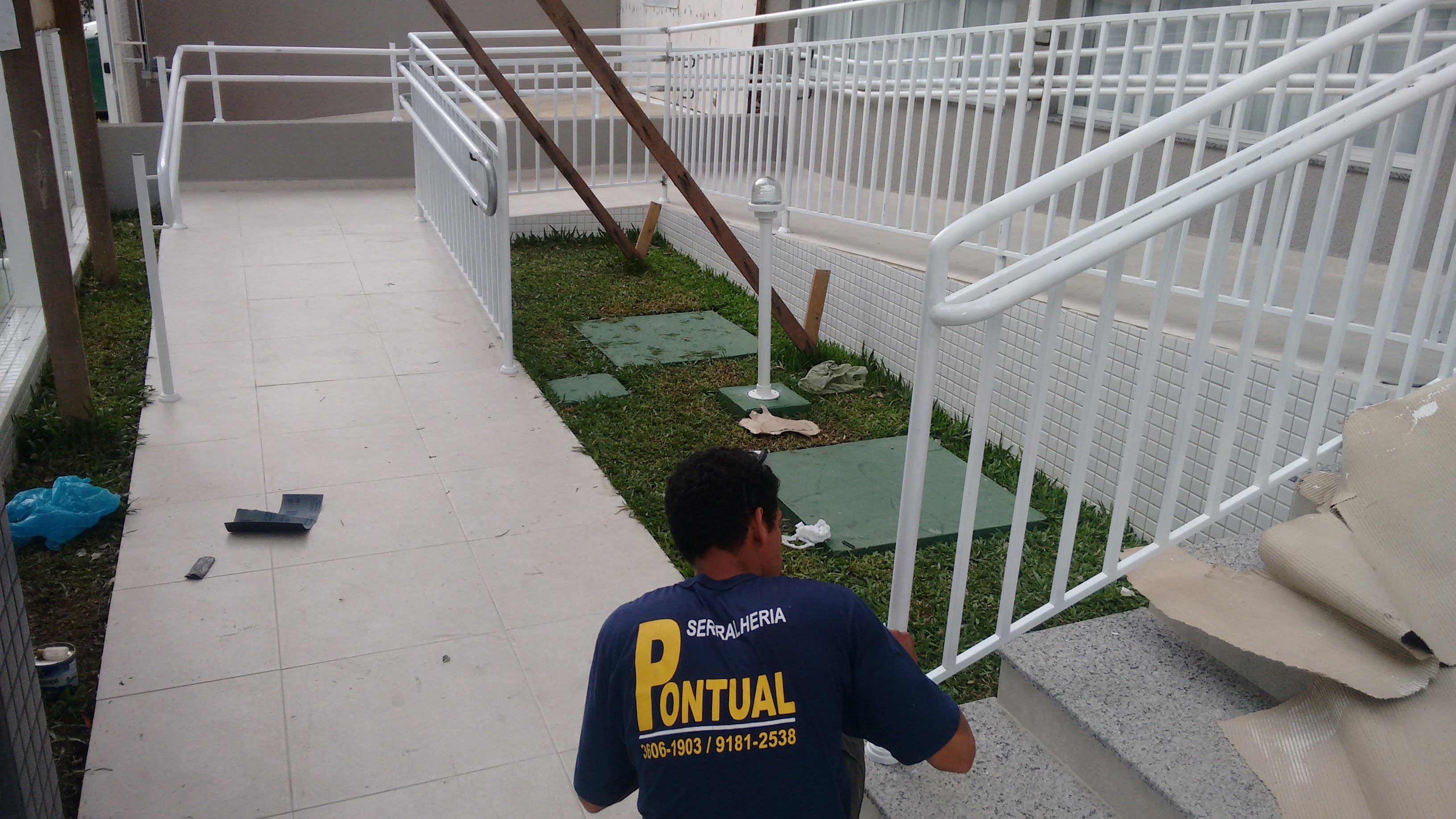 Item Serralheria pontual