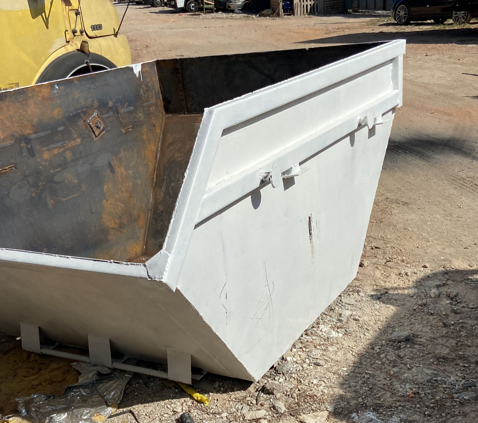 Item CAÇAMBA ESTACIONÁRIA